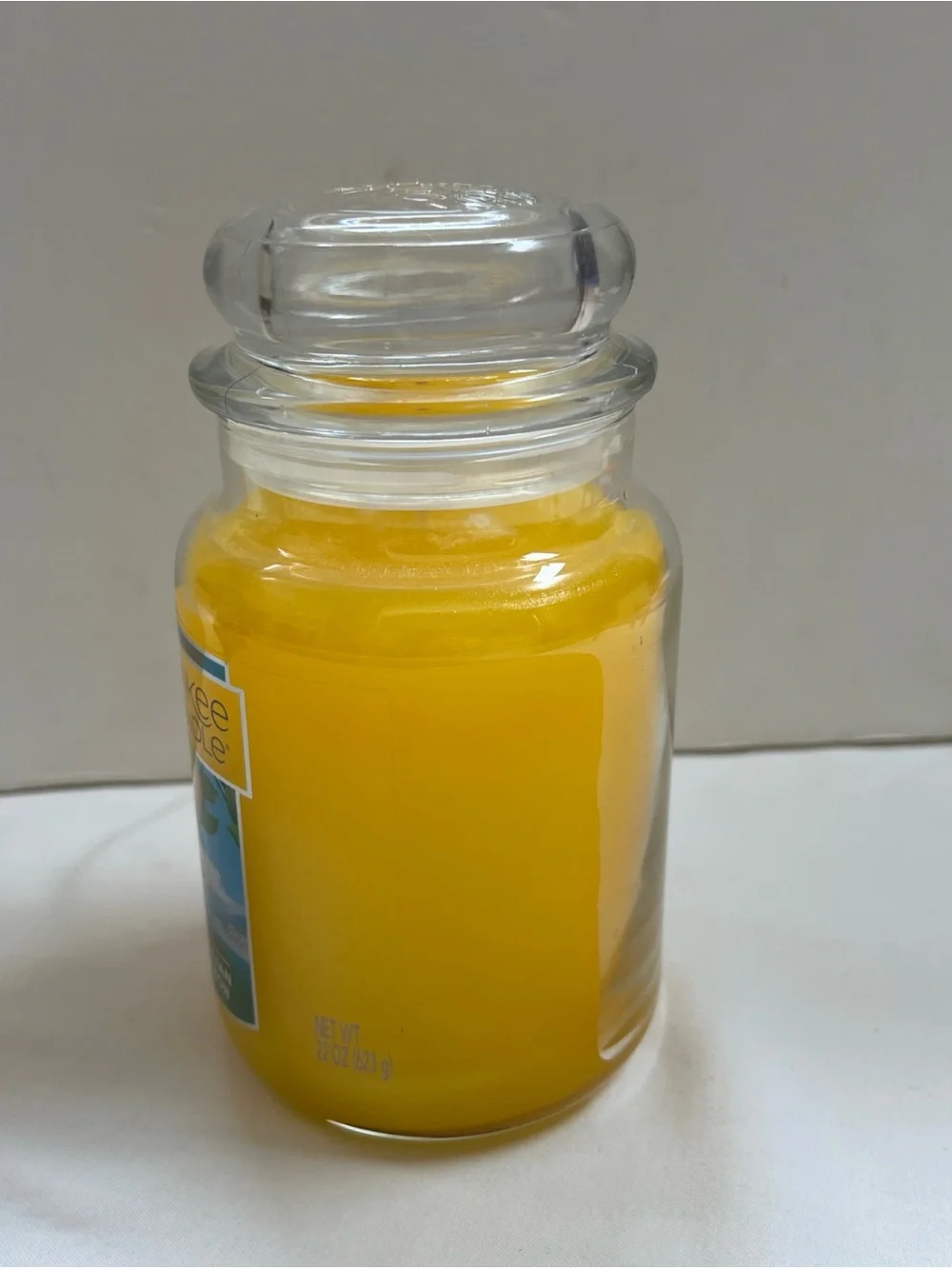 Yankee Candle Sicilian Lemon 22 Oz. NEW Large Jar 1 Wick Summer Clean Scent